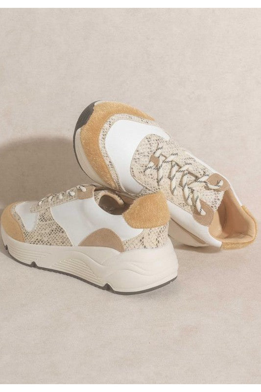 Women Fashion Snake Skin Sneakers