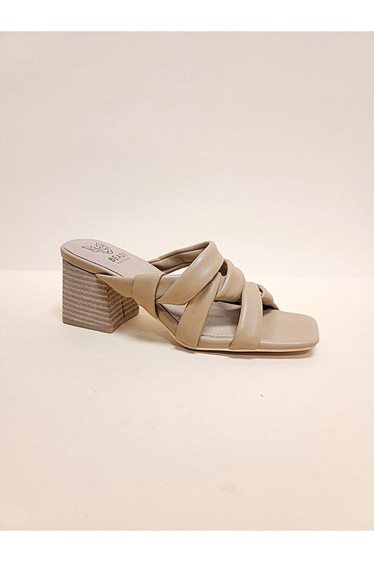 Neutral Color Chunky Heel Open Sandal