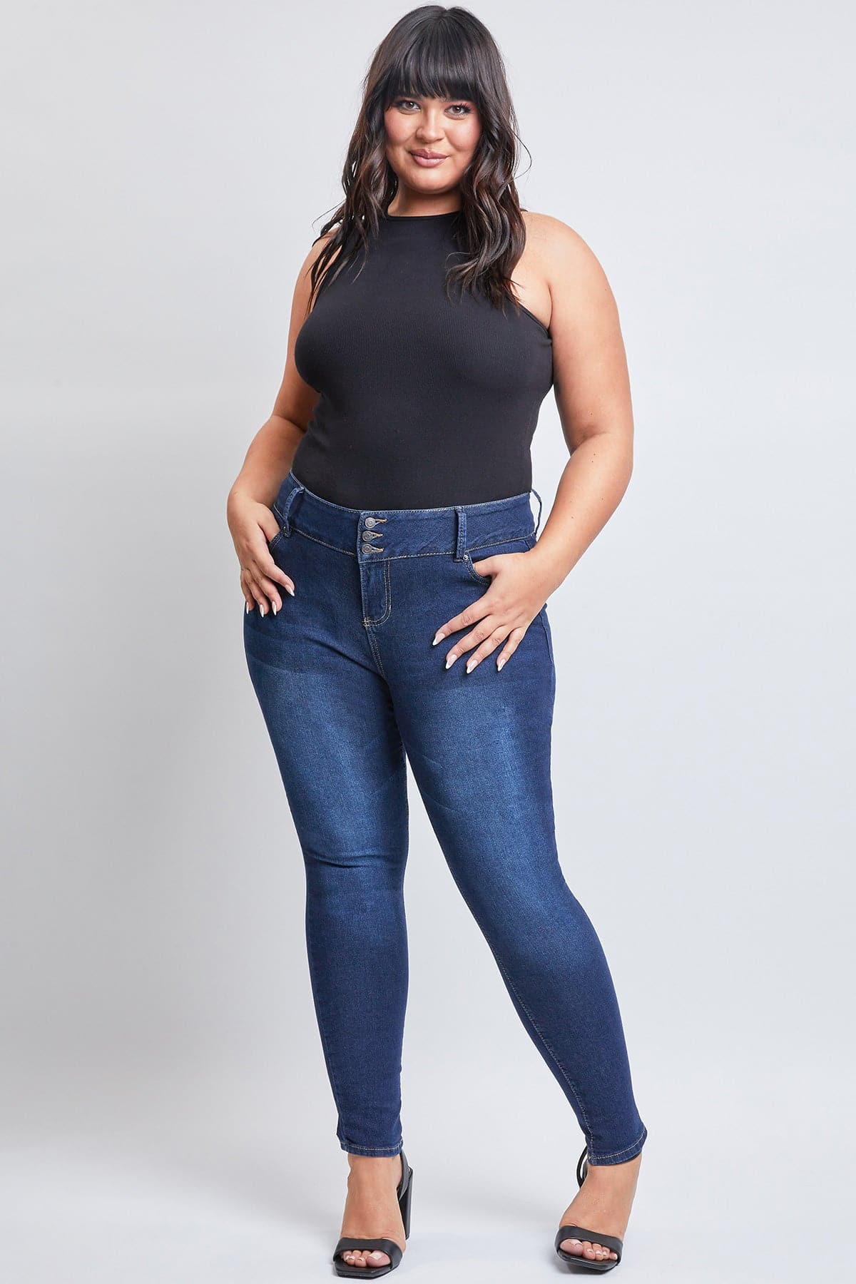 Women's Plus Size Essential Sustainable Skinny Jeans