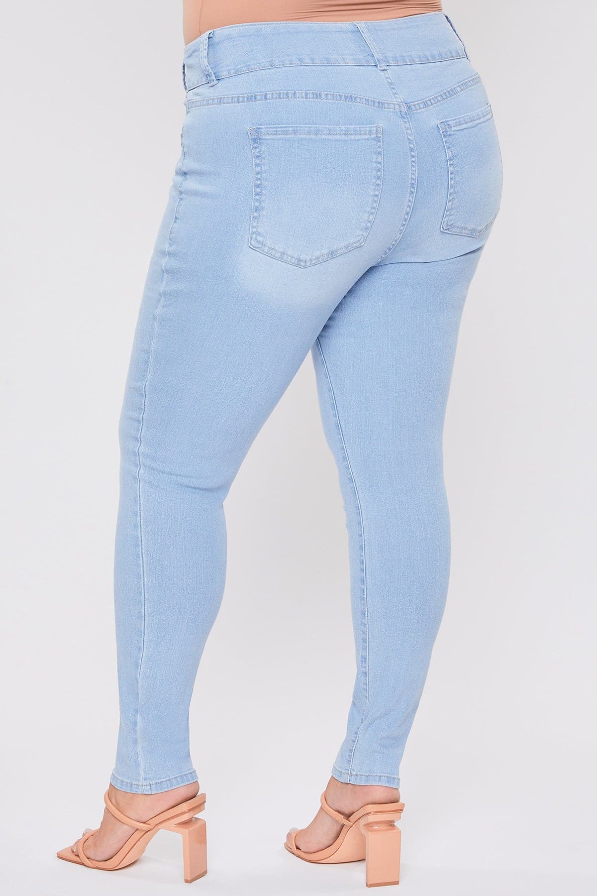 Women's Plus Size Essential Sustainable Skinny Jeans