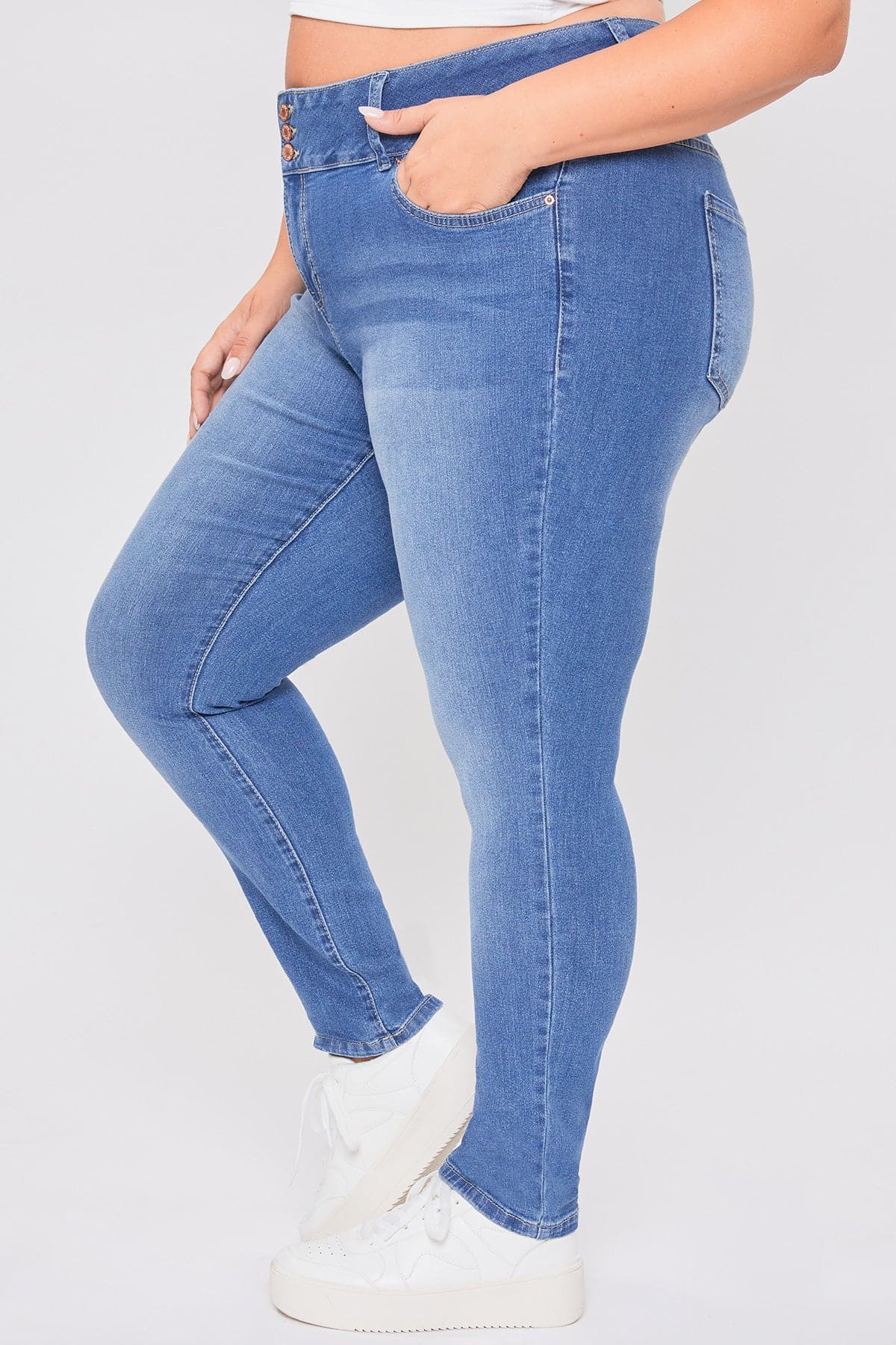 Women's Plus Size Essential Sustainable Skinny Jeans