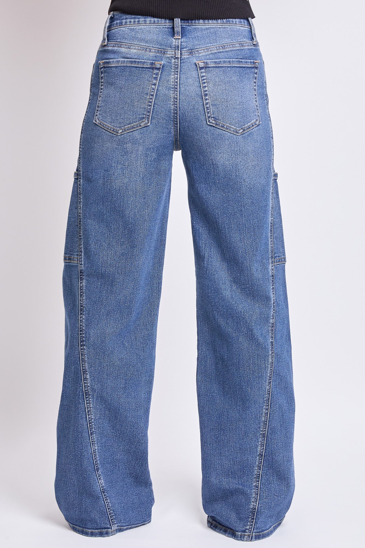 Women's High Rise Loose Fit Wide Leg Cargo Jeans
