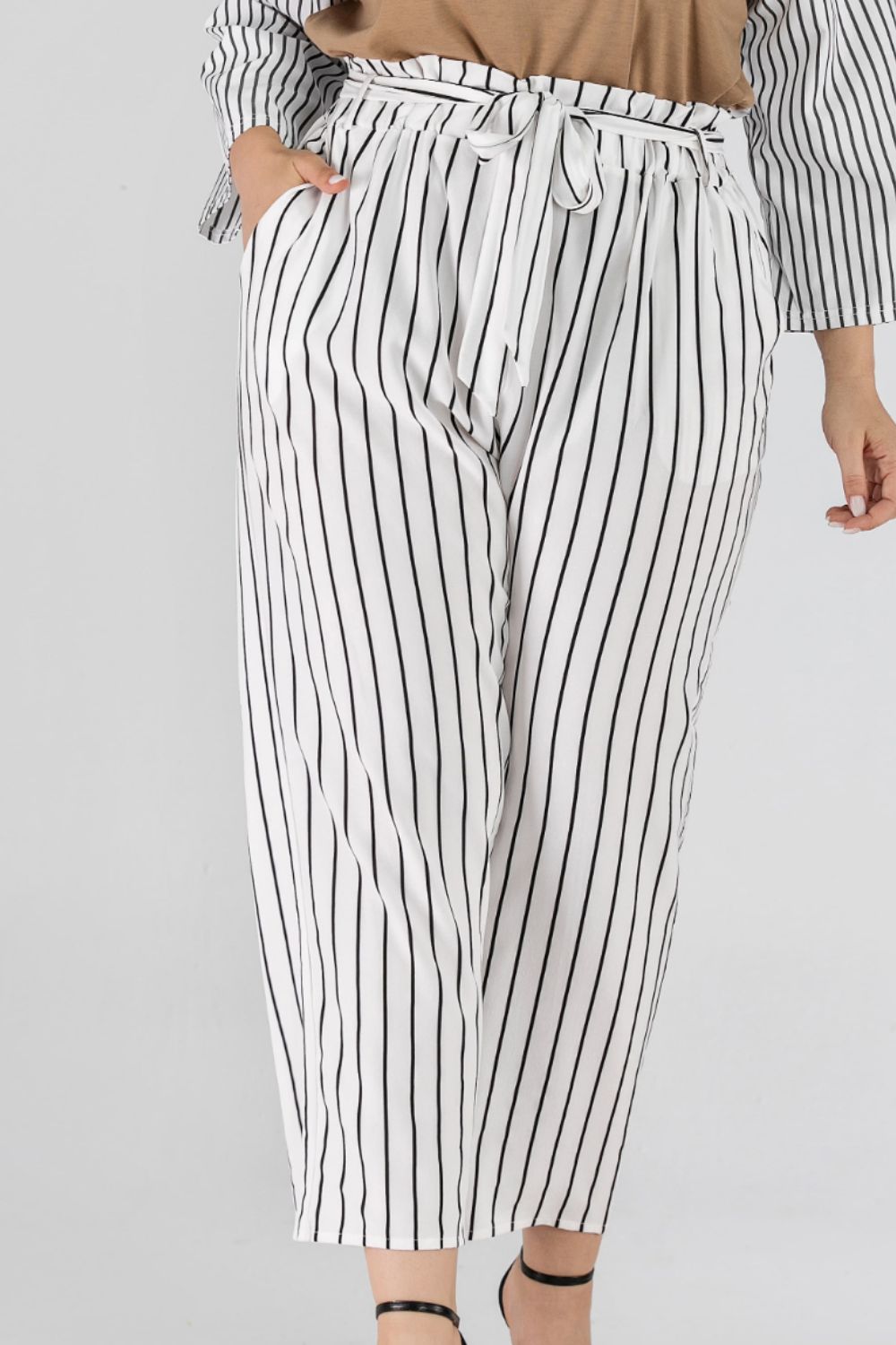 Casual Striped Belted High Waist Cropped Pants
