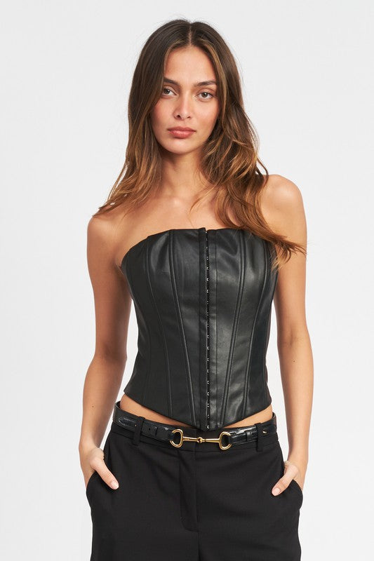 Sleeveless tops