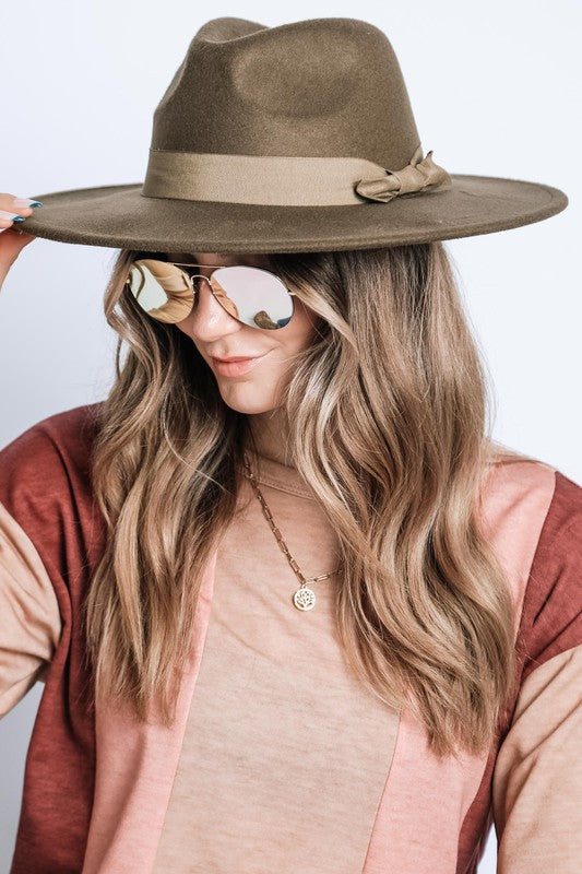 Wide Brim fedora With Ribbon Trim