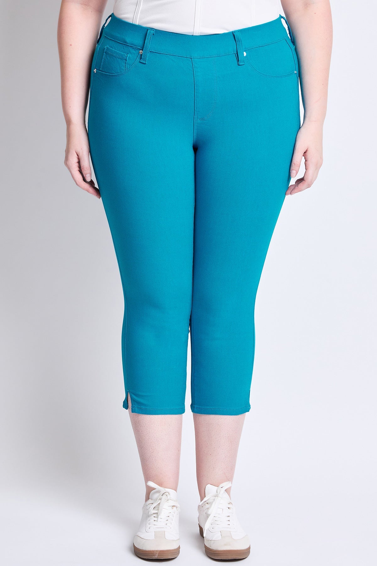 Women's Plus Hyperstretch Capri Pants