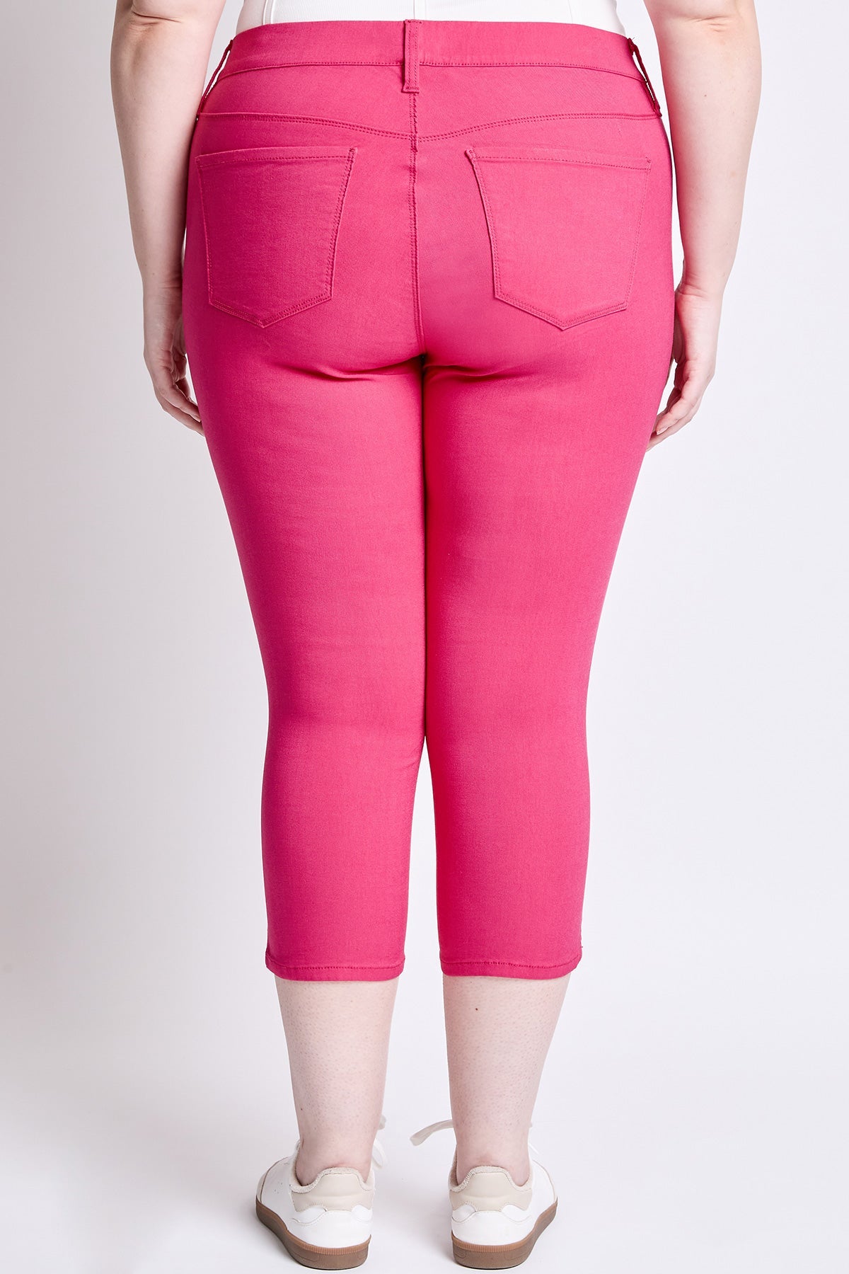 Women's Plus Hyperstretch Capri Pants