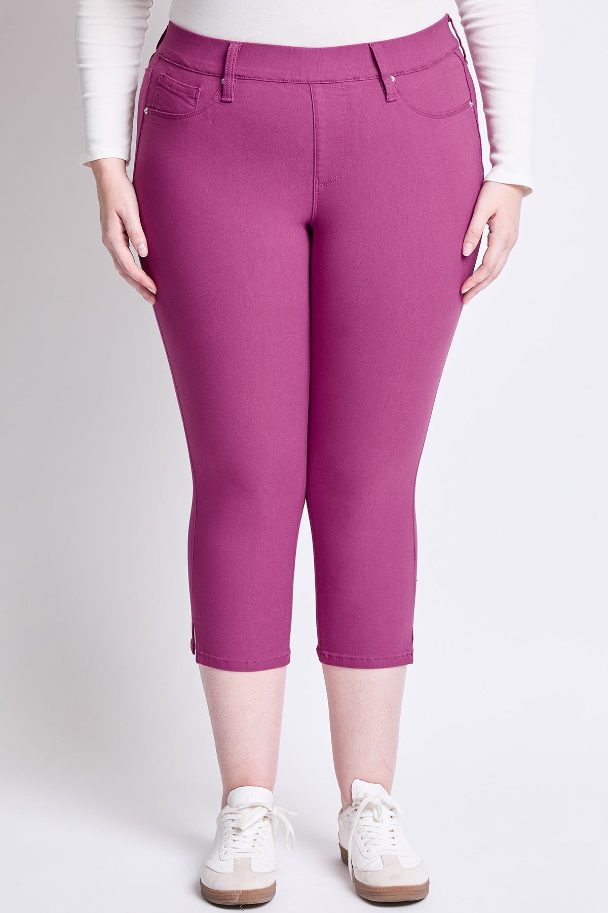 Women's Plus Hyperstretch Capri Pants