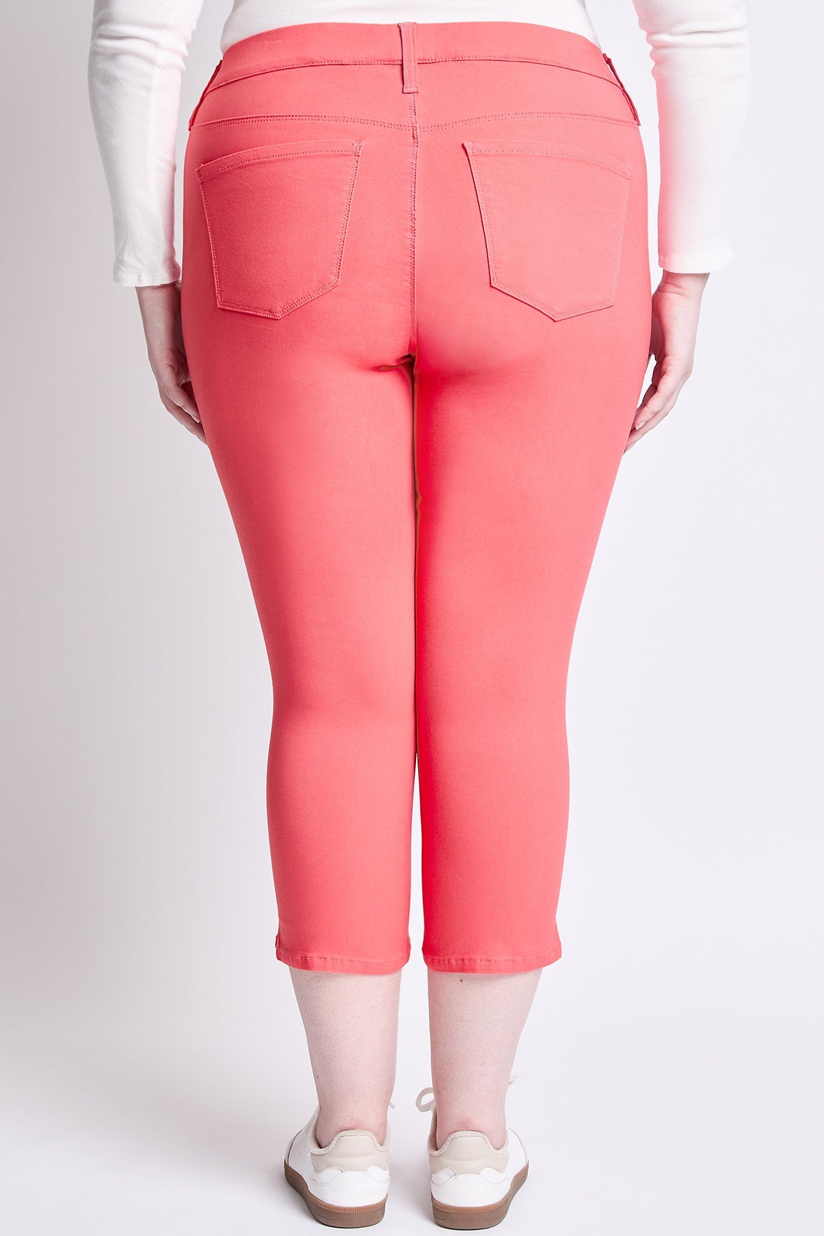 Women's Plus Hyperstretch Capri Pants