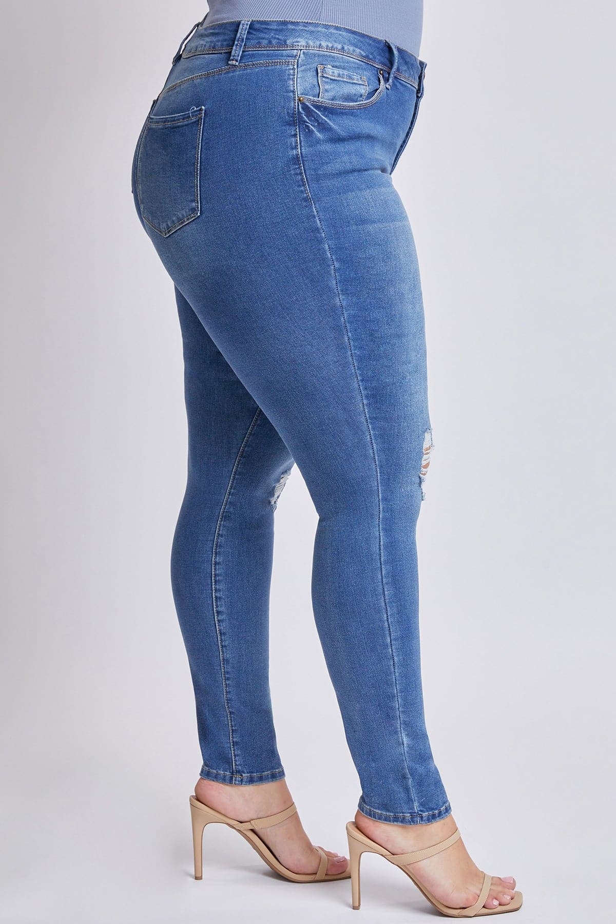 Women's Plus Essential  Skinny Jeans