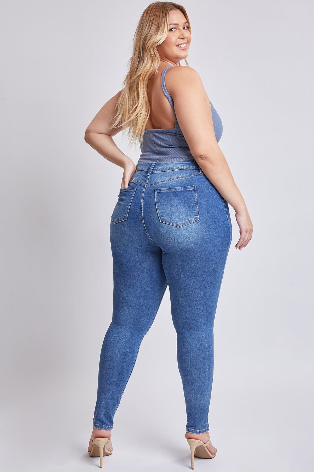 Women's Plus Essential  Skinny Jeans
