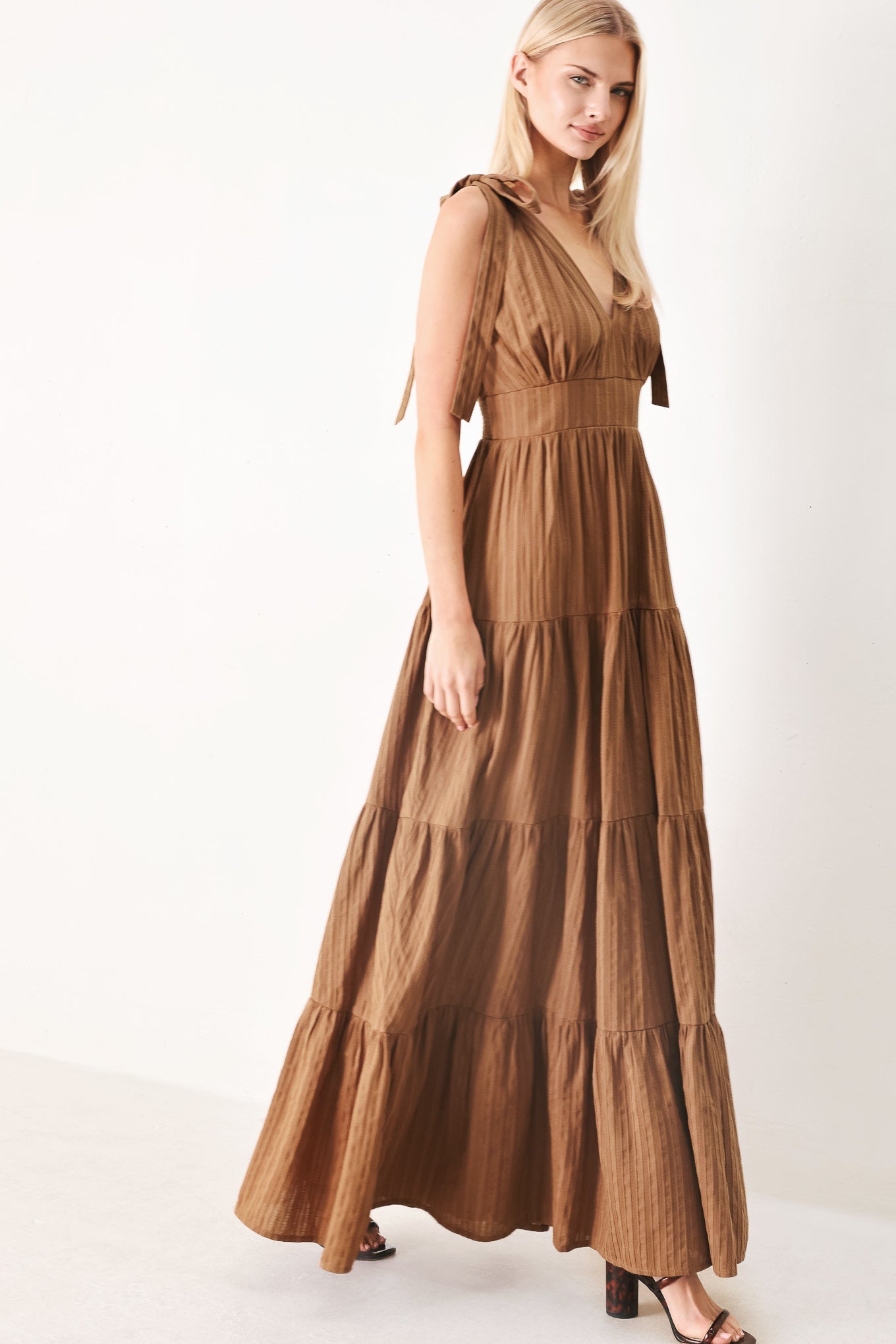 Calm Beauty Maxi Dress