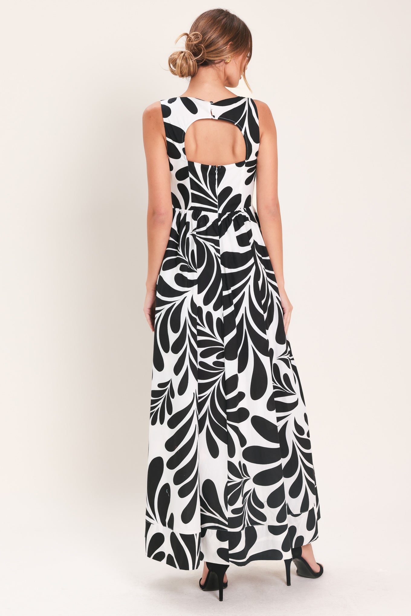 Mono Bloom Woven Maxi Dress