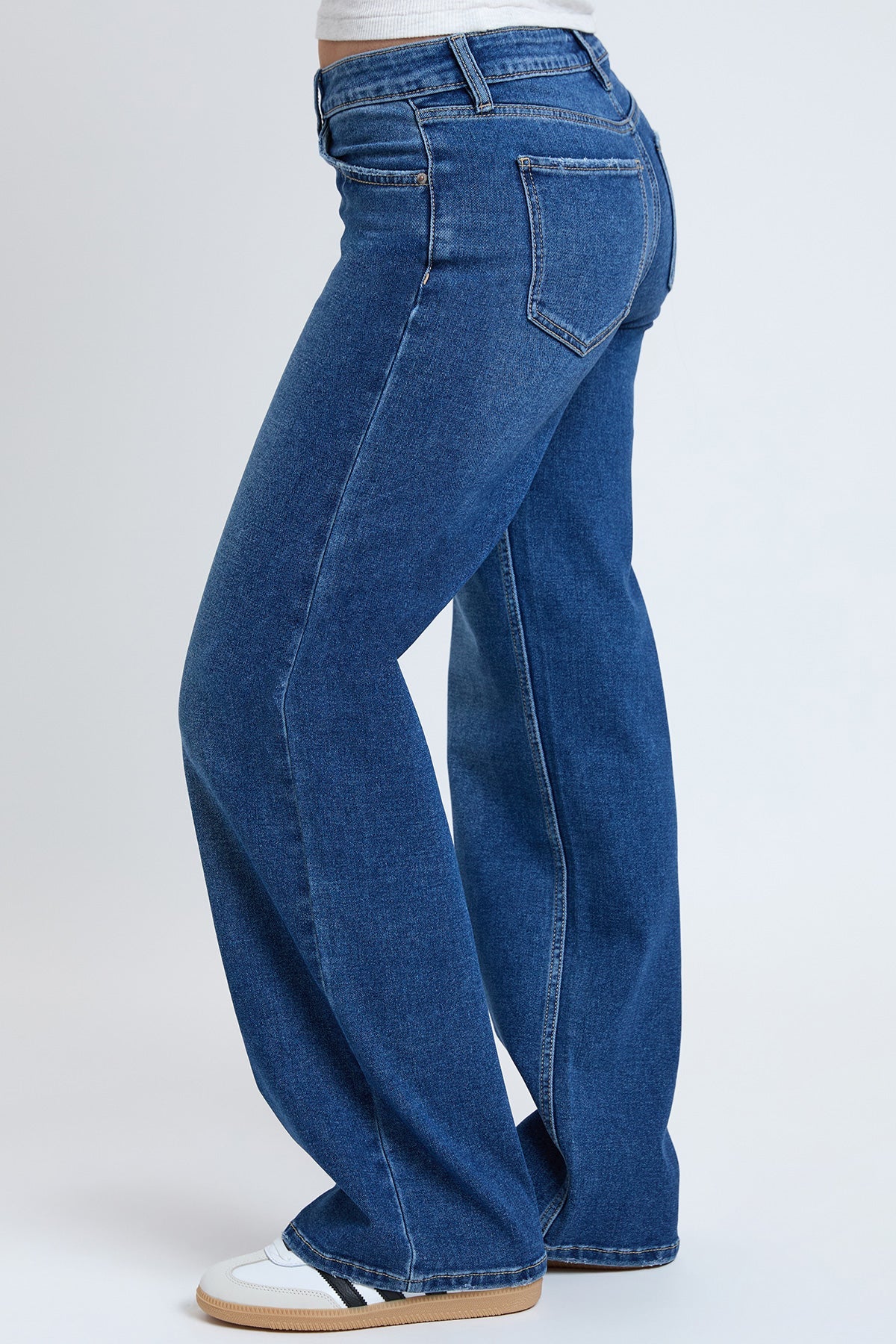 Women's Brittany Low Rise  Relax Fit Straight Leg Jeans