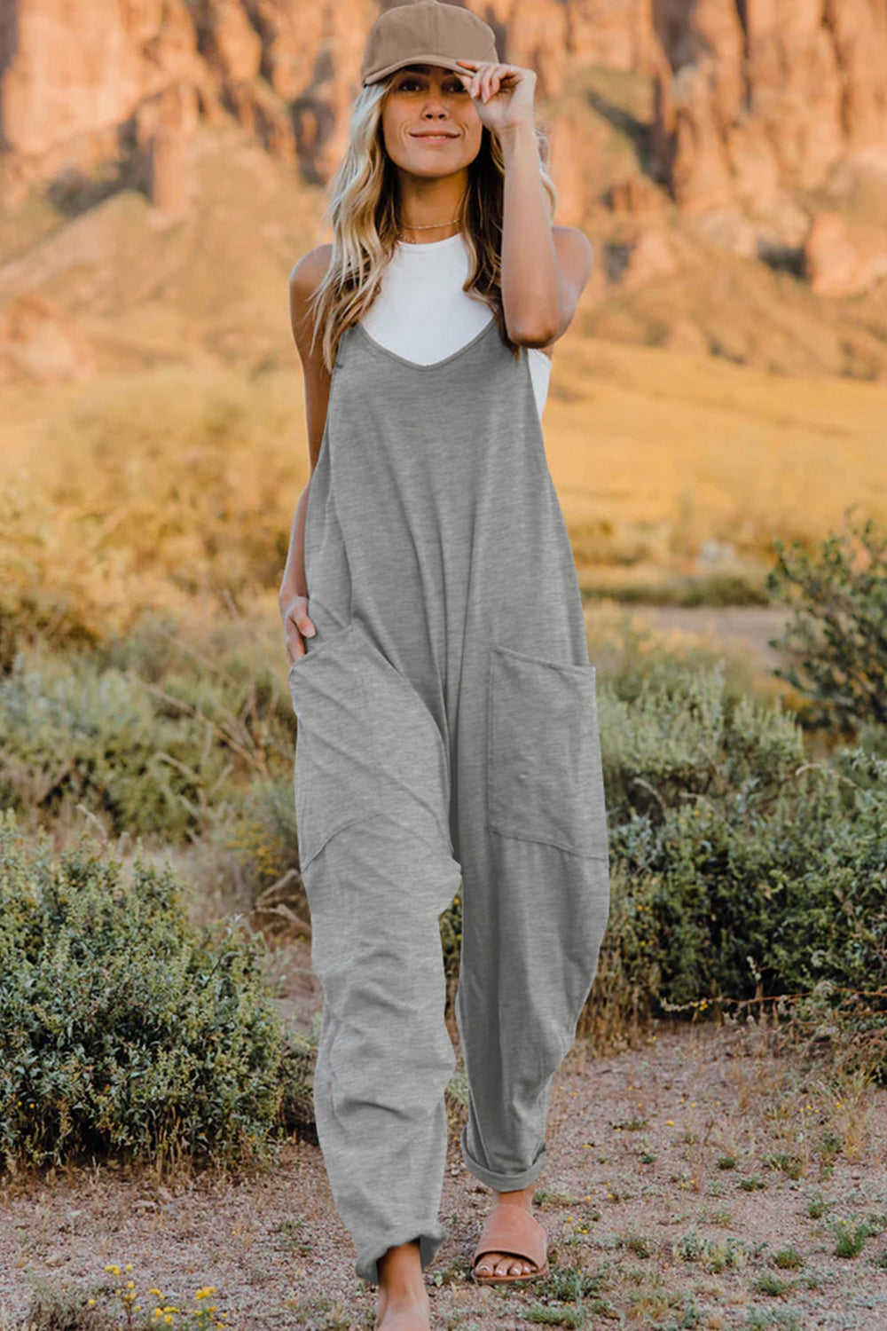 Baggy Loose Fitting Jumpsuit V-Neck Sleeveless with Front Pocket