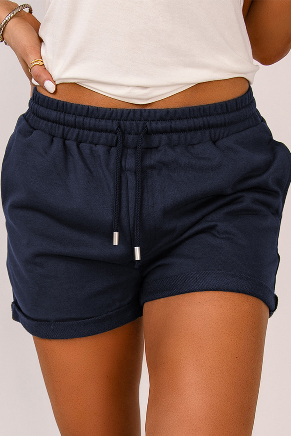 Drawstring Waist Cuffed Hem Gym Shorts