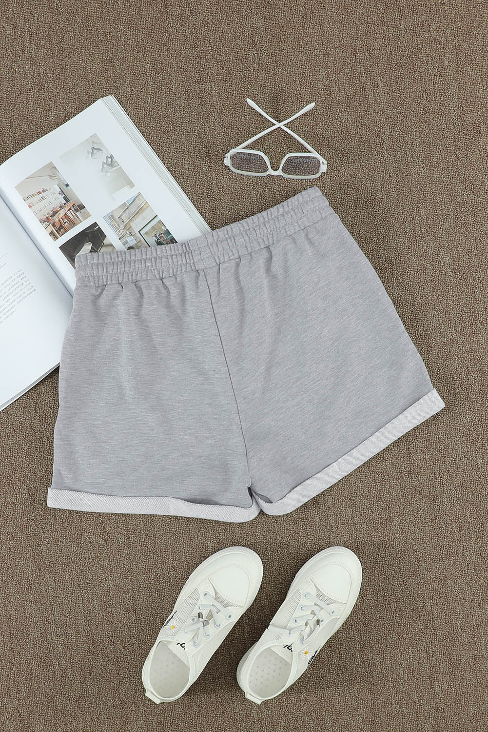Drawstring Waist Cuffed Hem Gym Shorts